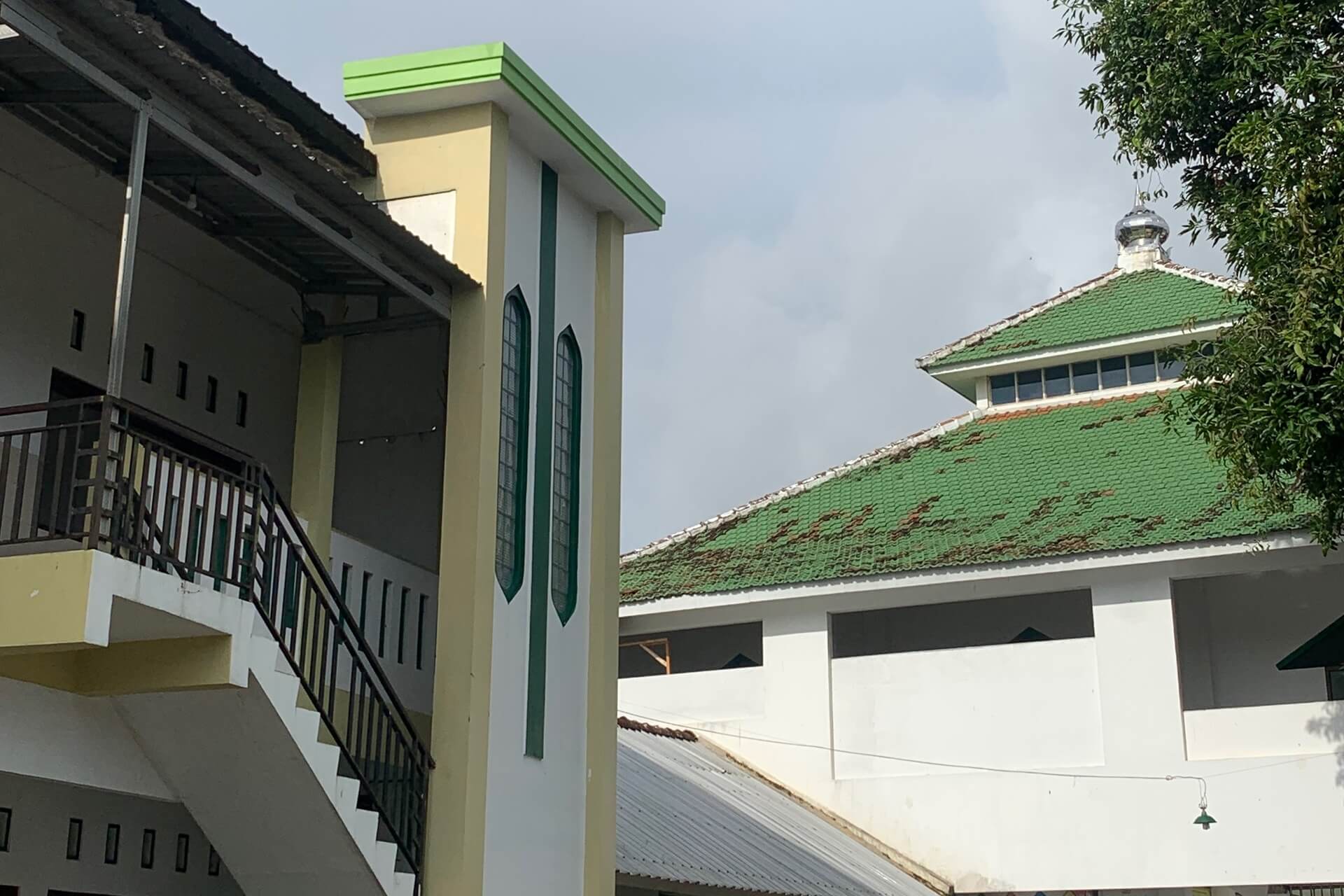 Pondok Tahfidz Kudus - Pondok Tahfidz Putri Kudus - Pondok Anak Kudus - Pondok Tahfidz Qur’an Kudus - Pondok Tahfidz Putra Kudus - Pesantren Tahfidz di Kudus - Pesantren Al Furqon Tulis Kudus